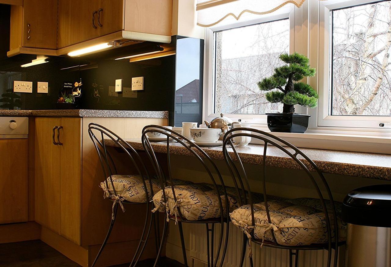 Linden Apartment สเตอร์ลิง ภายนอก รูปภาพ